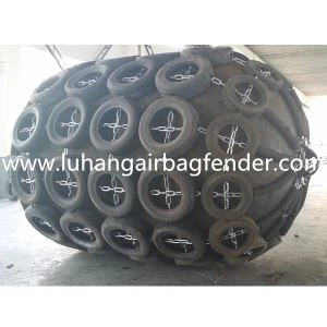 2,5 m x 4 m morski pnevmatski gumijasti ladji in bokobrani na doku